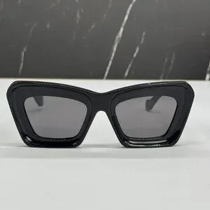 Loewe | Accessories | New Loewe Lw445i 01a Women Sunglasses  display picture 1